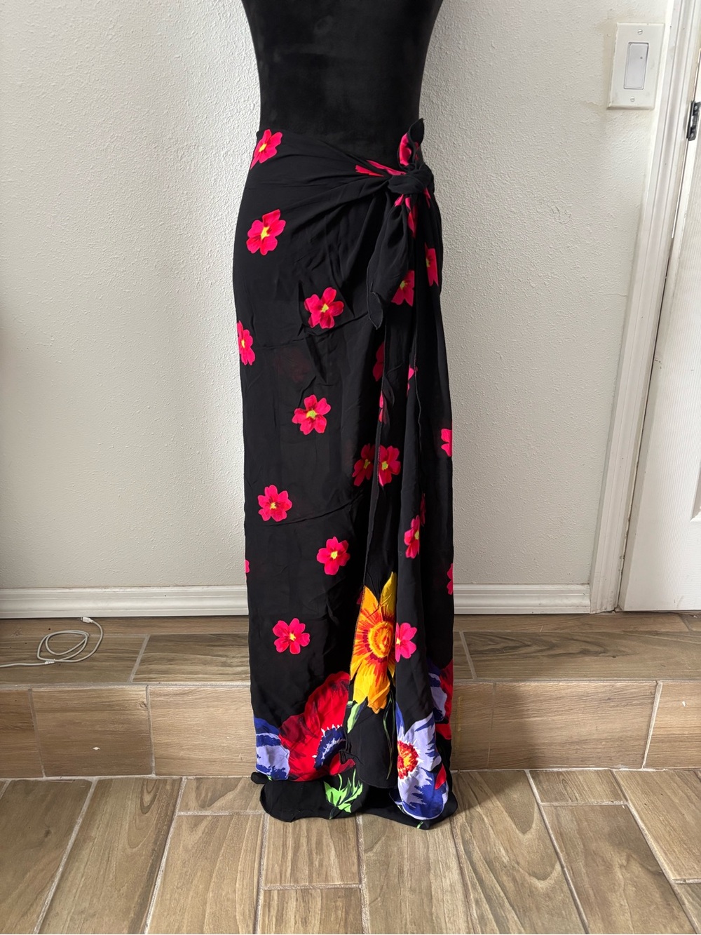 Vintage Black Floral multi use Wrap/ scarf Skirt with Pink & Multicolor Blooms